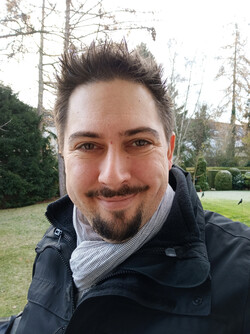 Selfie with the Gigaset GS4