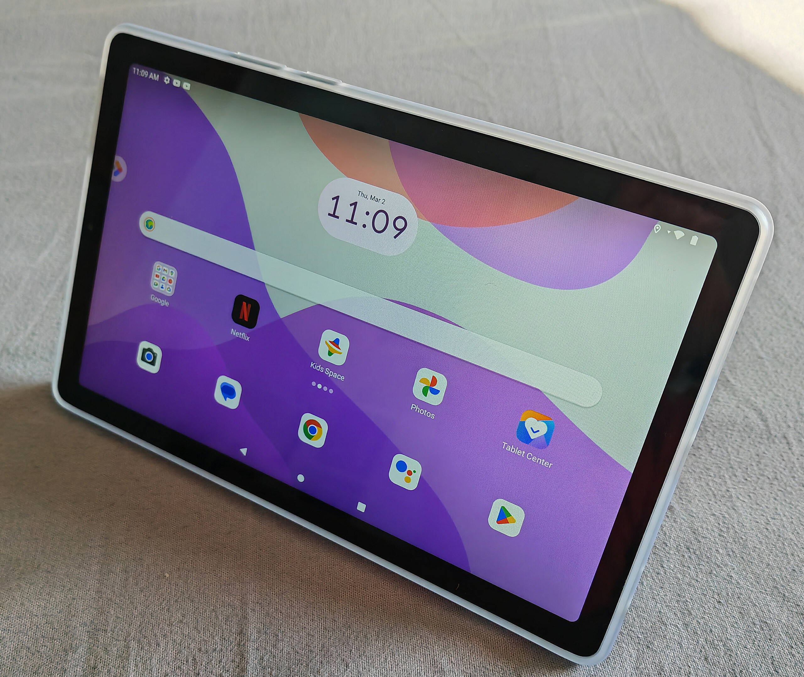 Lenovo Tab M9 review Intermediatesized tablet with GPS tracking