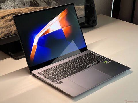 Samsung Galaxy Book4 Ultra review - A multimedia laptop with 120 Hz OLED & RTX 4050