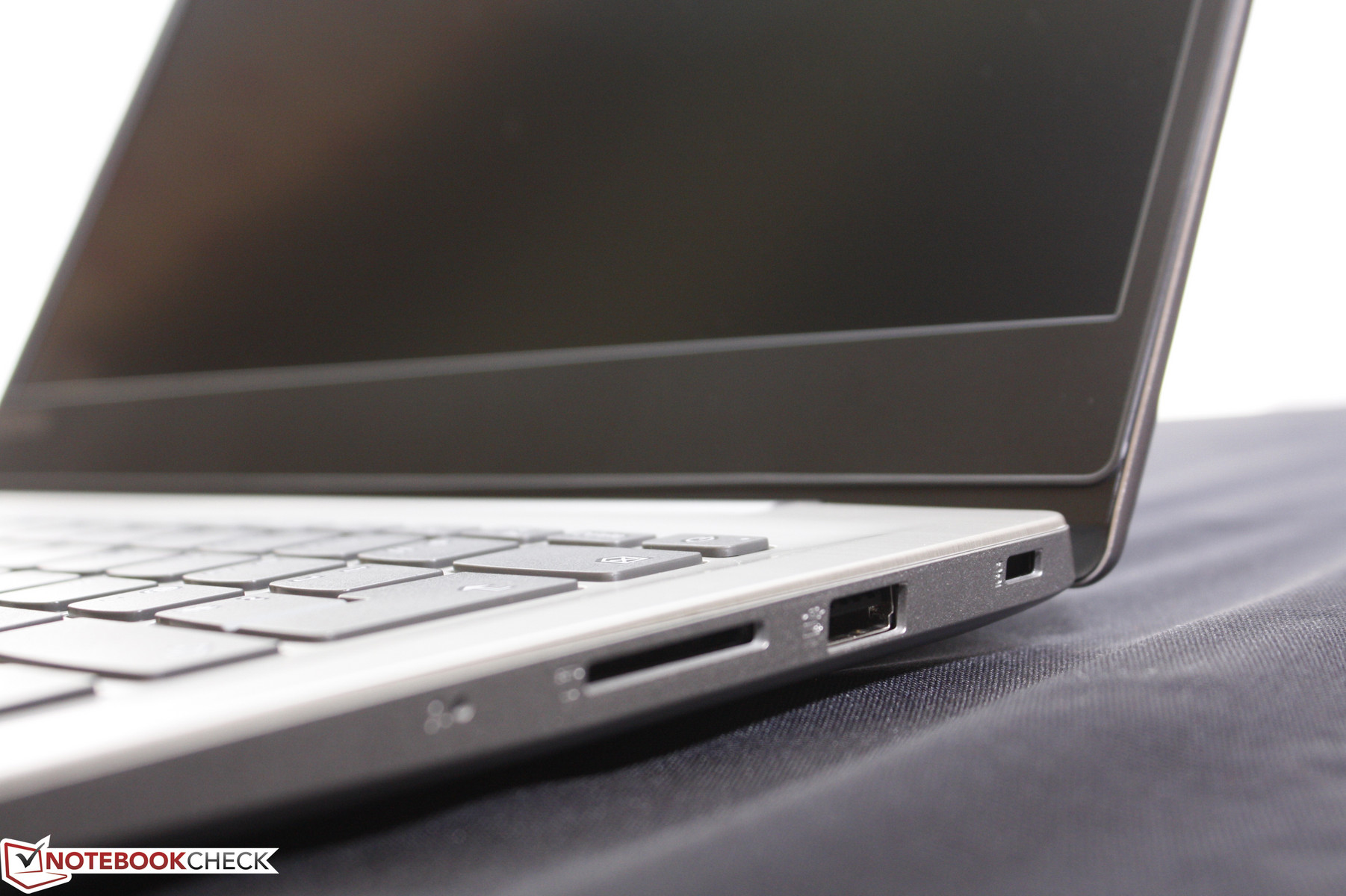 PC/タブレット ノートPC Lenovo Ideapad 320/320S series launching in time for back-to 