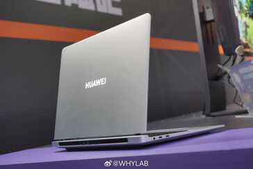 Slim design of the gaming laptop (Image source: WHYLAB on Weibo)
