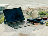 The Robo & Kala could be a decent Surface Pro 9 5G competitor. (Image source: Robo & Kala)