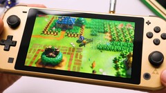 Hyrule edition Switch Lite with mods (Image Source: Taki Udon on Youtube)