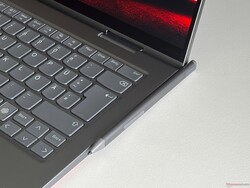 The pen can now be attached to the case magnetically.