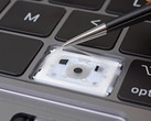  Teardown of the 2018 MacBook Pro keyboard revealed a membrane underneath. (Source: iFixit)