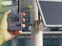A new kit is designed to offer a quick introduction to MeshCore communication