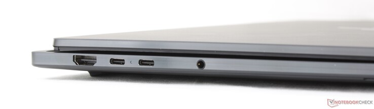 Left: HDMI 2.1, 2x USB-C 4.0 (40 Gbps) w/ DisplayPort 2.1 + Power Delivery 3.2, 3.5 mm headset