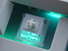 Epomaker Galaxy68 Feker Marble White switch.