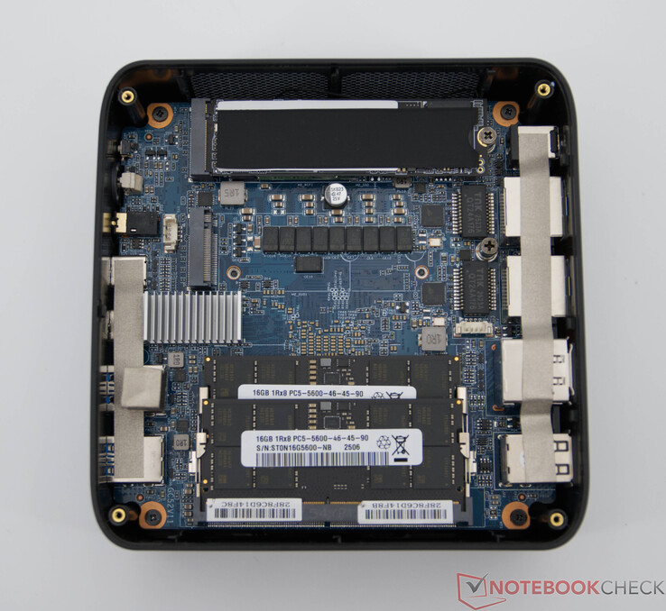 Alliwava GH8 with open underside