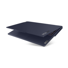 Legion Pro 5i in Abyss Blue color. (Source: Lenovo)