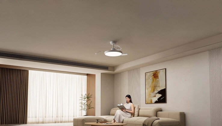 The model promises true-to-color lighting