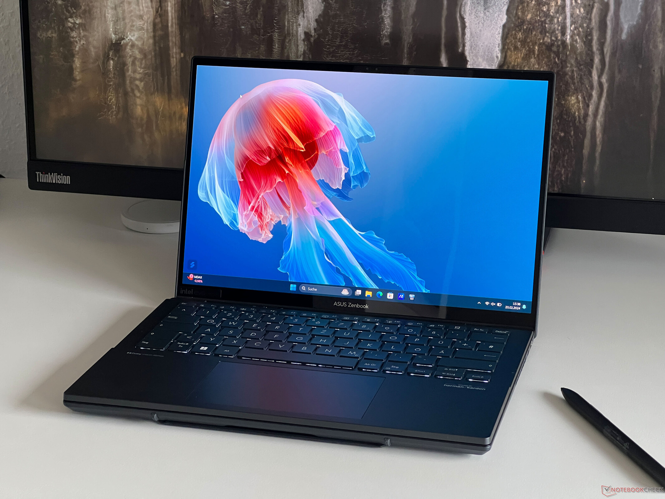 Asus Zenbook Duo OLED (2024) currently the best multiscreen device on