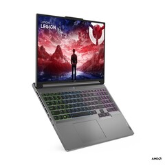 The Legion Slim 5 Gen weighs 2.36 kg (5.2 lbs). (Source: Lenovo)