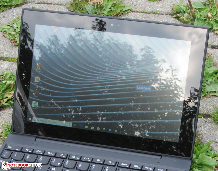 Lenovo Tablet 10 outdoors (photo taken under partially overcast skies)