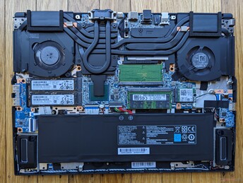 Uniwill GM6PX7X IDX for comparison. The cooling solution is different but everything else is almost identical