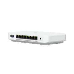 This new UDB switch offers WiFi uplink (Image source: Ubiquiti Networks)