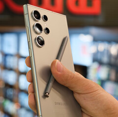 The Galaxy S24 Ultra will likely be one of the first devices to receive One UI 7 beta. (Image source: Zana Latif - Unsplash)