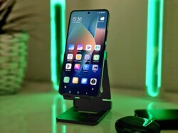 Testing the Xiaomi 14 Pro. Test unit provided by TradingShenzhen.