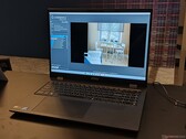 Intel Core Ultra 7 165H first benchmarks analysis