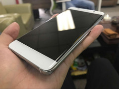 Leagoo M5 Edge