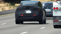 Camouflaged Model Y Juniper test mule (Image source: sheffield712/Reddit)