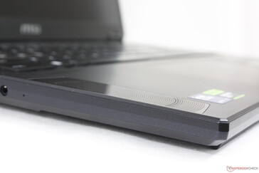 External design lacks the eccentric RGB LEDs of many other MSI models