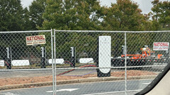 V4 Supercharger in Georgia (image: PatientTechnology869/Reddit)