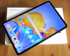 The IPS display of the Honor Pad 8 has a resolution of 2,000 x 1,200 pixels and works at a fixed refresh rate of 60 Hz.