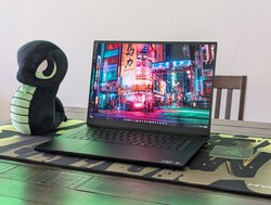 87.7 % review rating: Razer Blade 16 (2026)