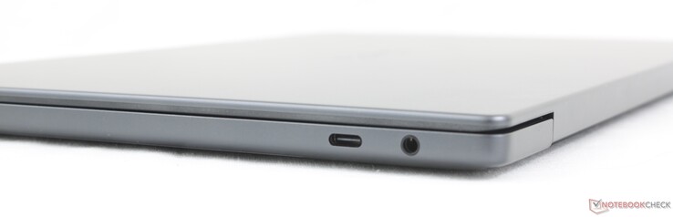 Right: USB-C Thunderbolt 4 w/ DisplayPort 2.1 + Power Delivery, 3.5 mm headset