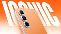 The Hot 70 Pro has an Active Matrix Cube LED display