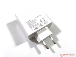 65W power adapter