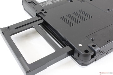 Hot swappable SATA slot for DVD, Blu-Ray, or even tertiary storage (in theory)