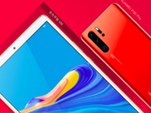 The putative MediaPad M6 alongside a P30 Pro. (Source: JD.com)