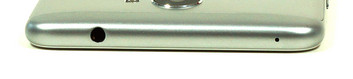 Top: 3.5-mm audio port, microphone