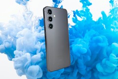 Samsung released the Galaxy S24 series on January 31, 2024. (Source: Notebookcheck, Pawel Czerwinski on Unsplash, edited)