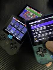 (Image source: via Joey's Retro Handhelds)