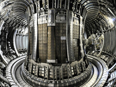 A lot of effort for (still) very small amounts of energy. View of the JET reactor. (Source: EUROfusion)