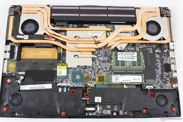 Essentially the same layout as on the MSI GE75 sans the extra two speakers