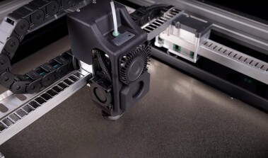 MagXY uses linear motors on the X and Y axes (Image Source: Peopoly)