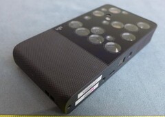 The Light L16 camera can take snapshots as big as 52 MP. (Source: FCC)