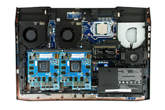 Sky X9C internal layout: GPUs oscure the SSDs (Source: Eurocom)