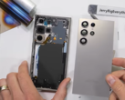 The Galaxy S24 Ultra mid-teardown. (Source: JerryRigEverything via YouTube)