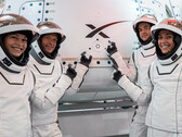Extravehicular Activity (EVA) spacesuits (Image source: SpaceX)