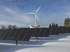 Using surplus electricity from the summer in winter? (Image: pexels/Pixabay)