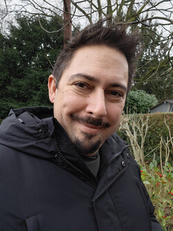 A selfie with the Honor Magic8 Pro