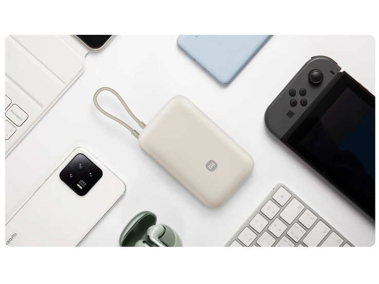 The power bank works with a wide range of everyday devices