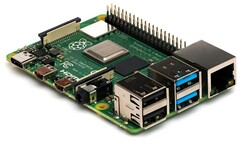 Raspberry Pi: Turn the popular single-board computer into a cheap and simple surveillance camera system. (Image source: Raspberry Pi Foundation)