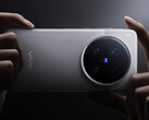 The ISOCELL HPB will be joined by a Sony LYT-828 on both models, X200 Ultra pictured. (Image source: Vivo)