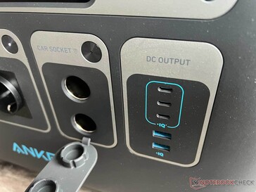 Two car sockets and five USB ports
